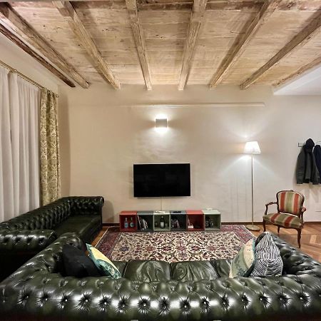 Lovely 1 Bedroom Apartment Nearby Piazza Maggiore Bologna Eksteriør billede